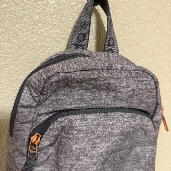 adidas Women's Essentials Convertible Crossbody Sling Bag - Picture 5 of 9